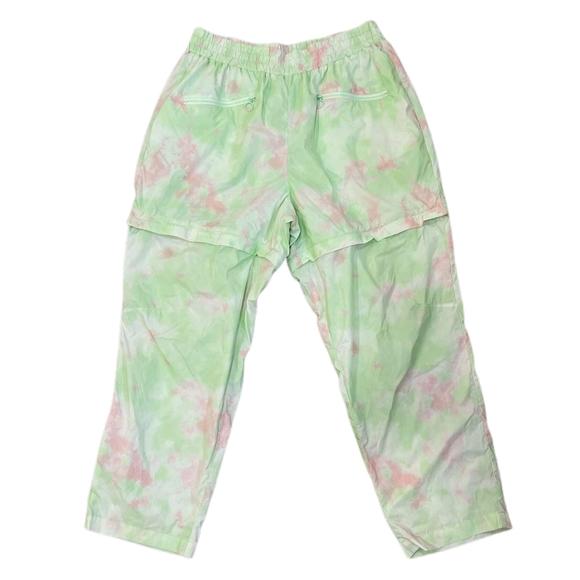 Fabletics kalani convertible zip off jogger pants in aloe ethereal color. - Picture 10 of 10